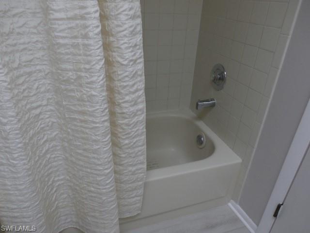 11060 Caravel Cir 105 Property Photo 12