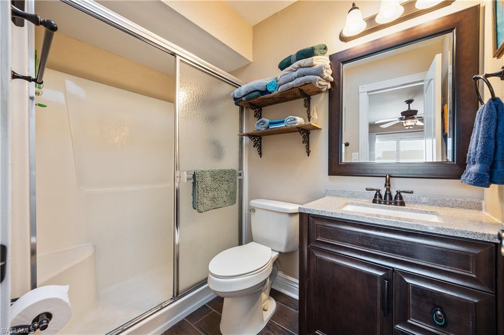 250 Ne 10th Pl Property Photo 16
