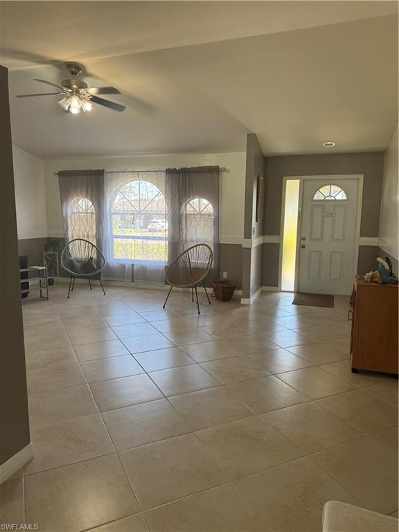 1213 Sw 18th Ter Property Photo 3