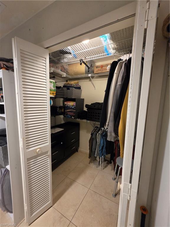 613 Se 46th Ter A-b Property Photo 14