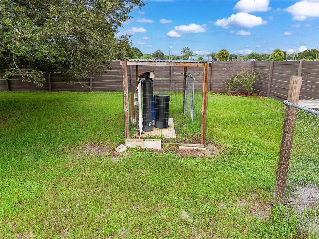 375 N Estribo St Property Photo 45