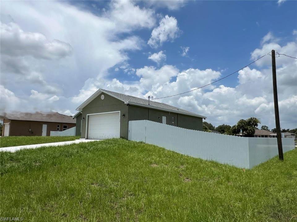 1133 Leader ST Property Photo 1