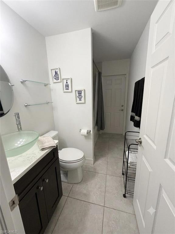 2504 Nw 19th Pl Property Photo 11