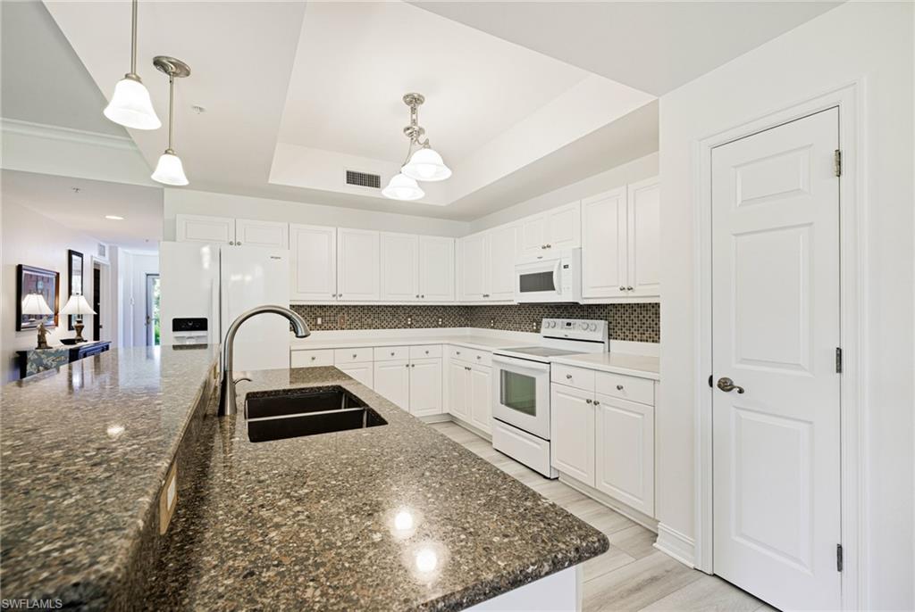10800 Palazzo Way 105 Property Photo 5