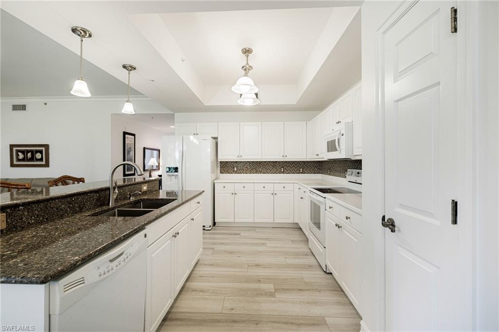 10800 Palazzo Way 105 Property Photo 6