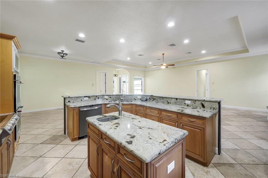 13760 Willow Bridge Dr Property Photo 10