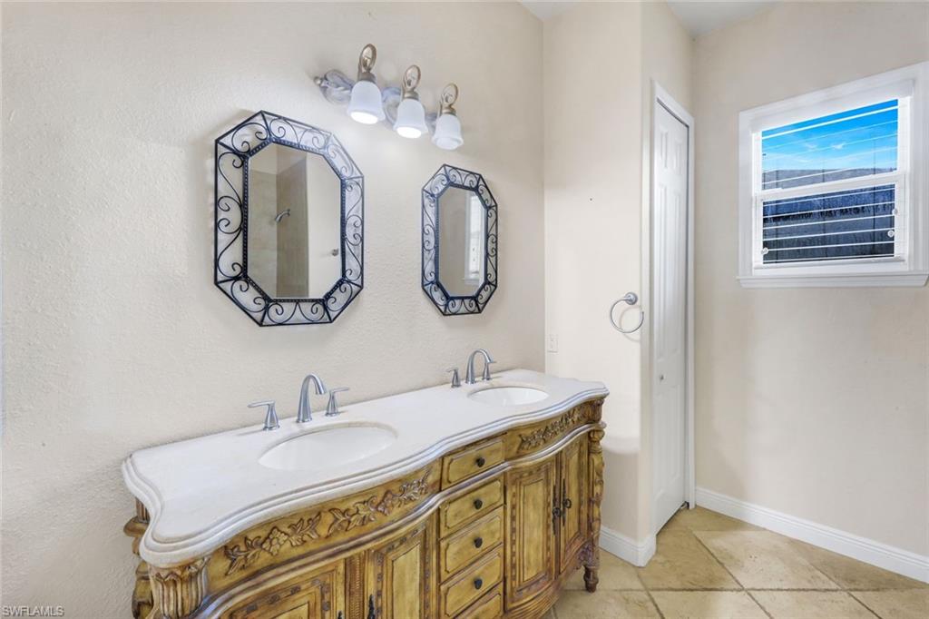 13760 Willow Bridge Dr Property Photo 20