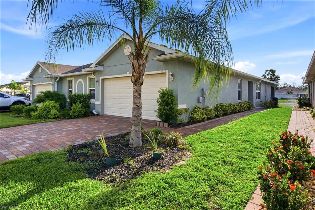 20530 Plumwood Loop Property Photo 2
