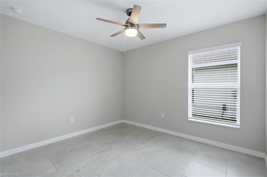 3898 Treasure Oak Way Property Photo 19