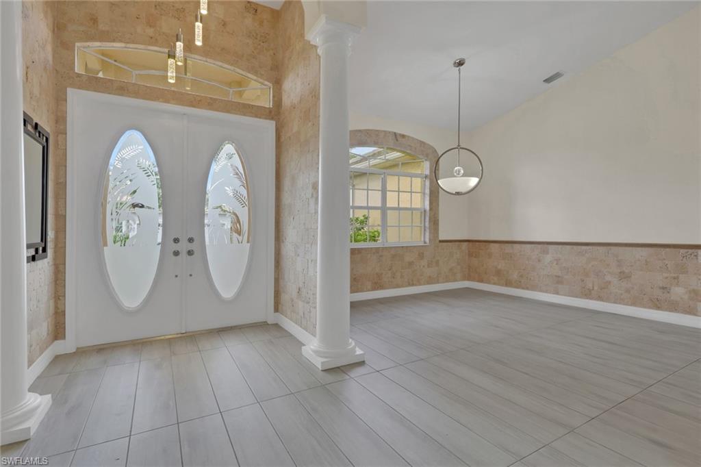 8596 Southwind Bay Cir Property Photo 3
