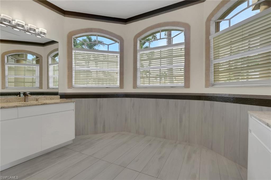 8596 Southwind Bay Cir Property Photo 19