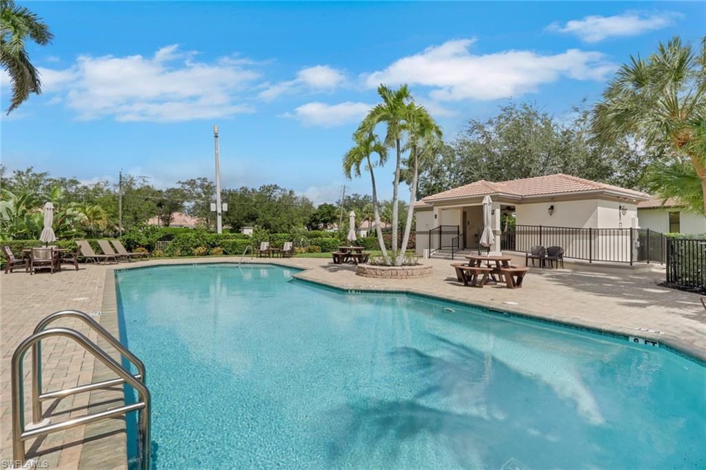 8596 Southwind Bay Cir Property Photo 28
