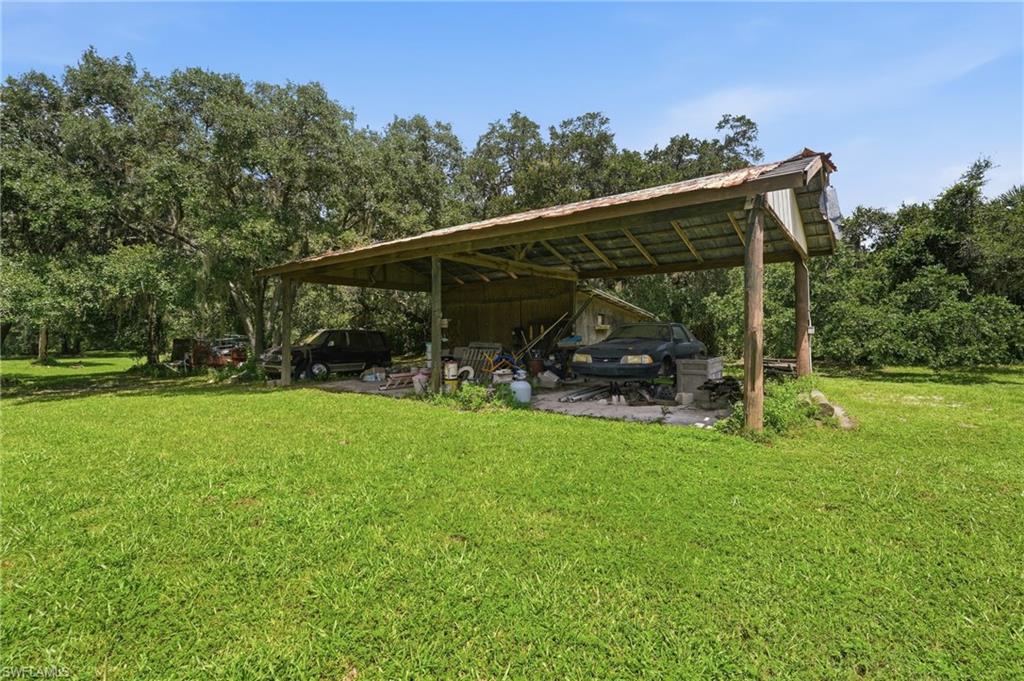 18371 Slater Rd Property Photo 17