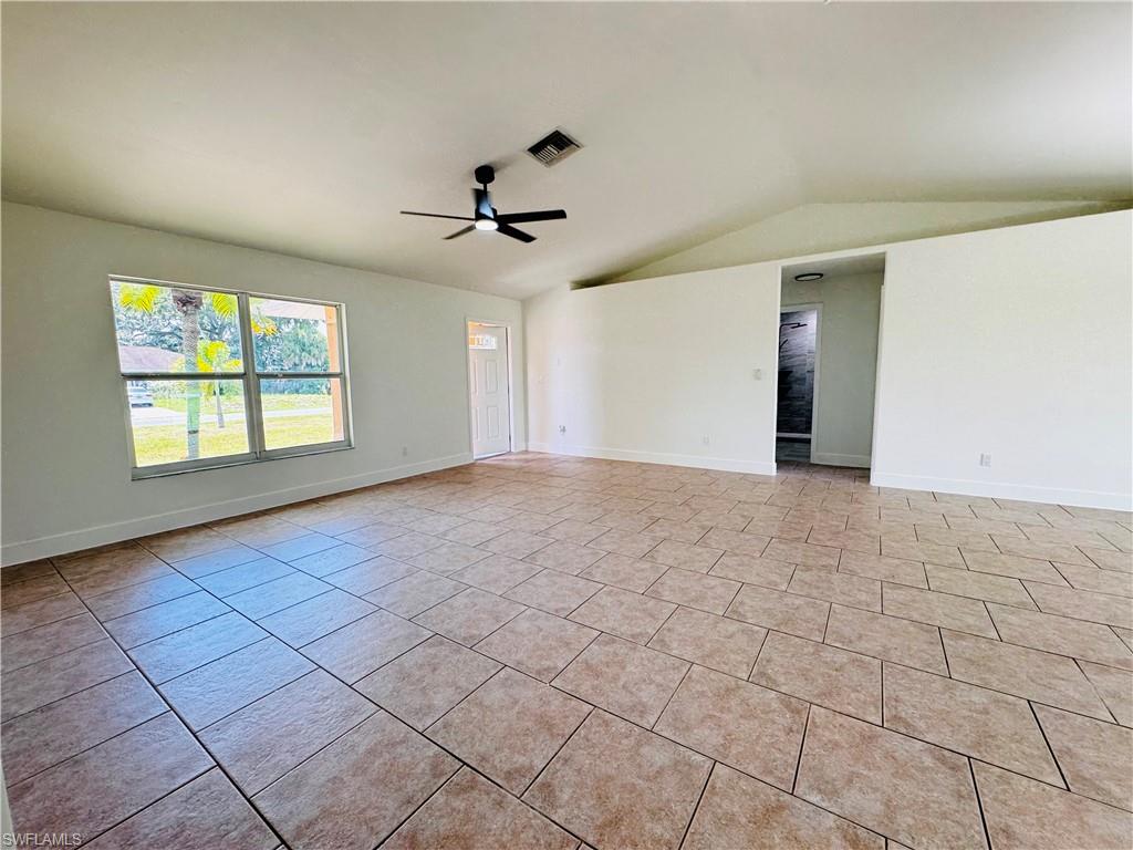 718 Rue Labeau Cir Property Photo 6