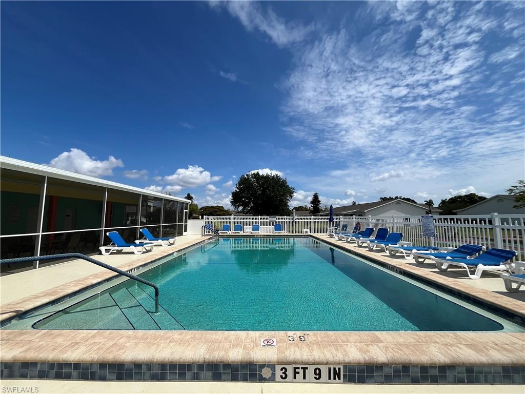 6925 Par Way Property Photo 9