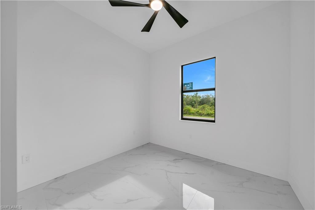 1718 Hibiscus Ave Property Photo 26