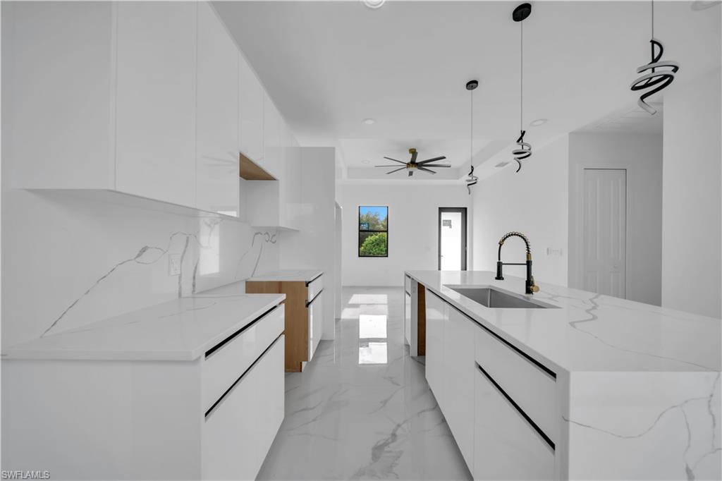 1800 Hibiscus Ave Property Photo 12