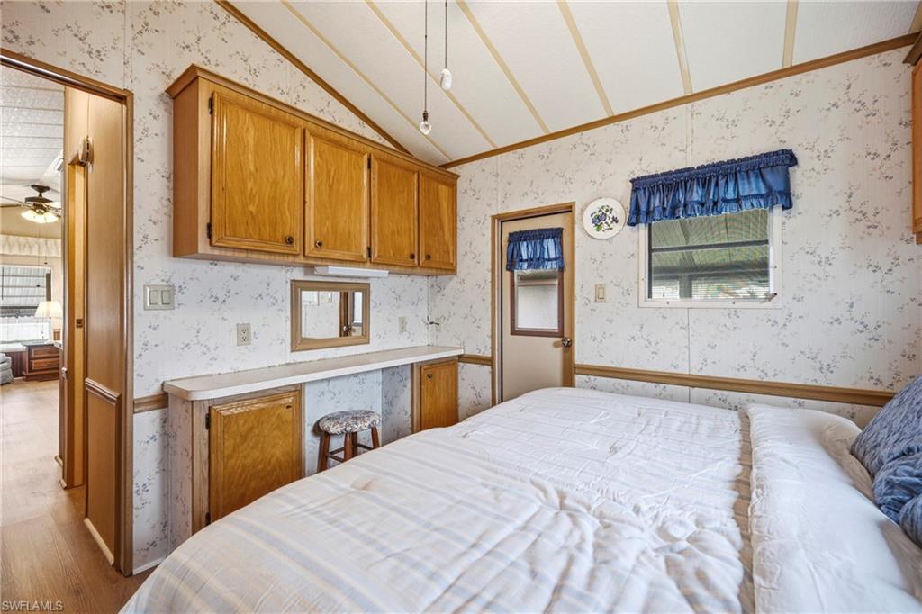 45 Shifting Sands Ave Property Photo 11