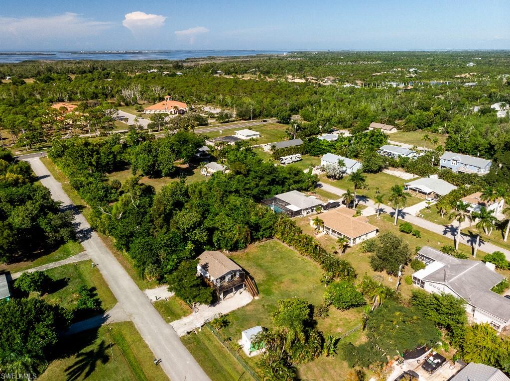 5888 Sea Bass Rd Property Photo 3