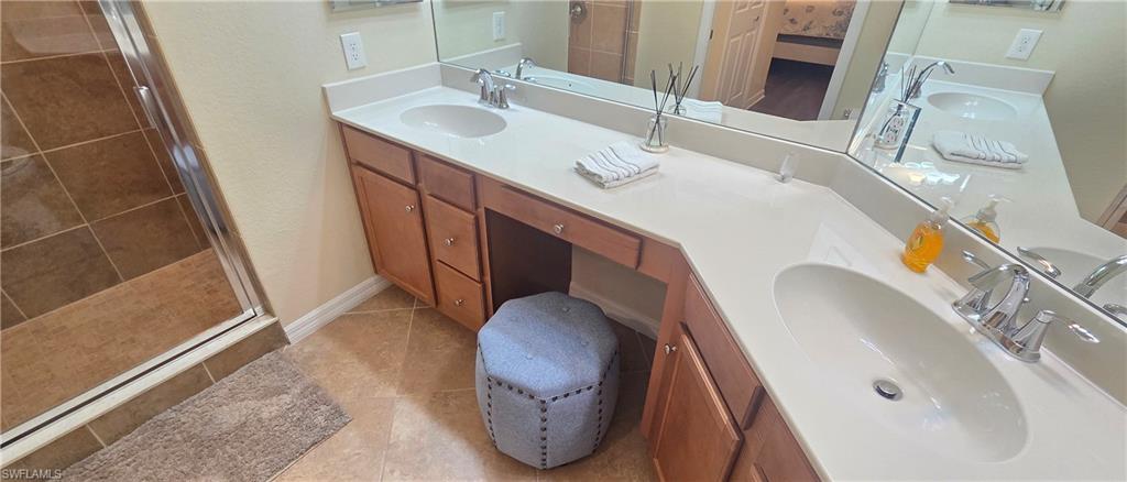 13671 Julias Way 1225 Property Photo 4