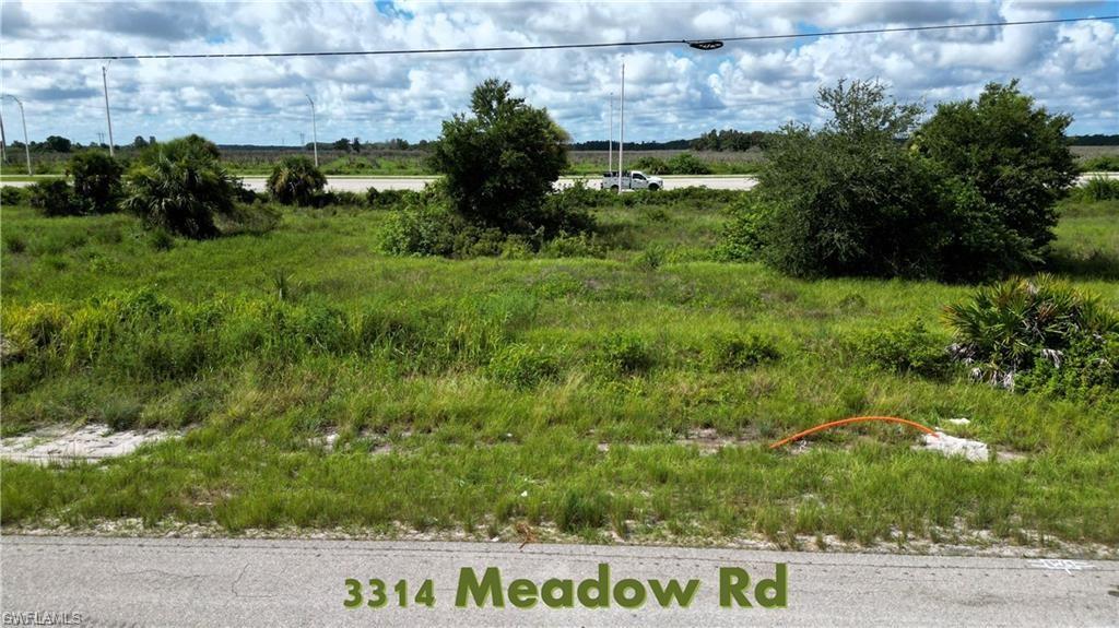 3314 Meadow Rd Property Photo 2