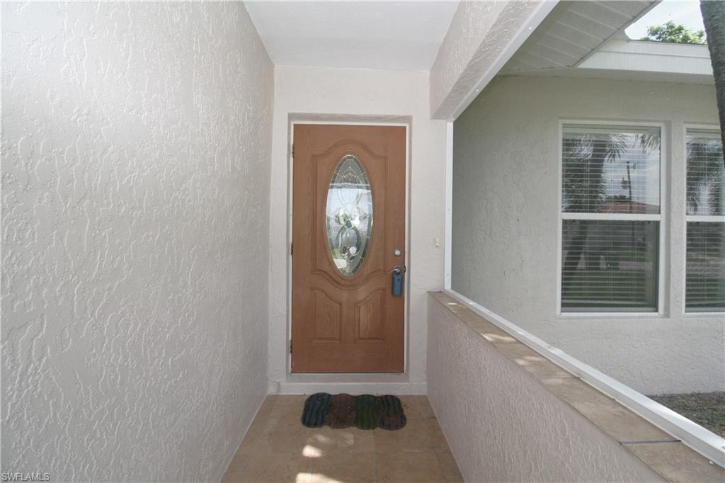 1421 Se 36th St Property Photo 4
