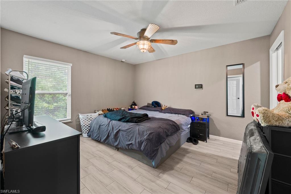 5011 Dania Cir Property Photo 9