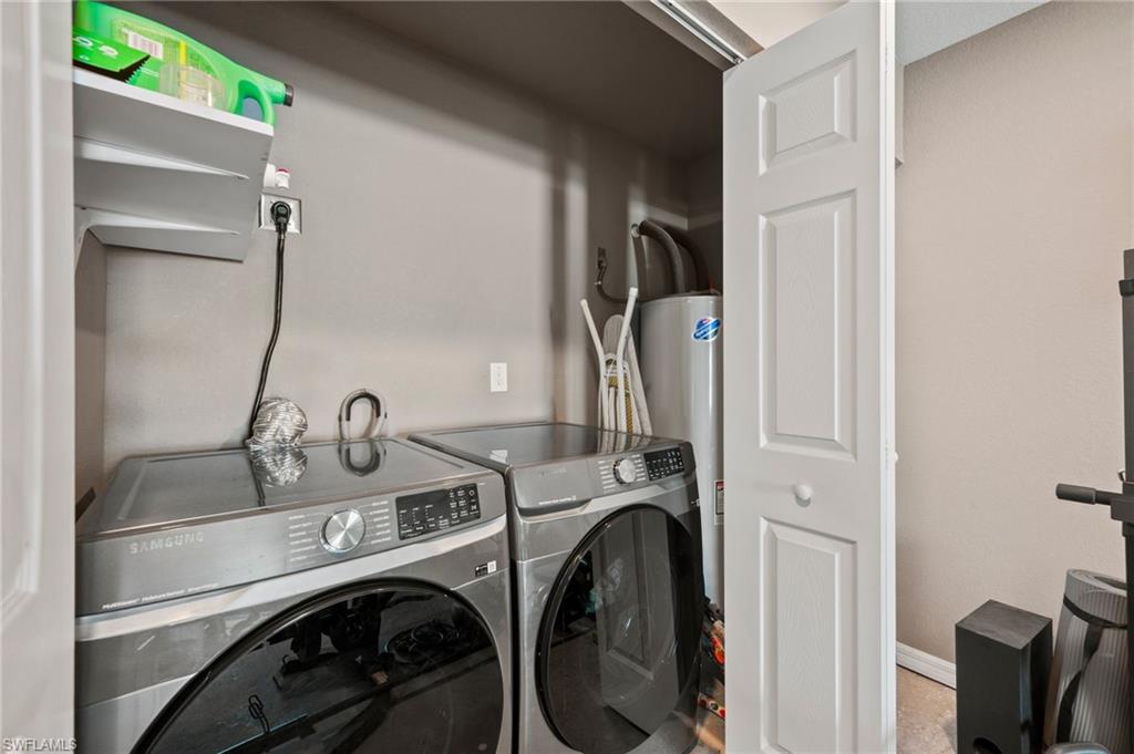 5011 Dania Cir Property Photo 15