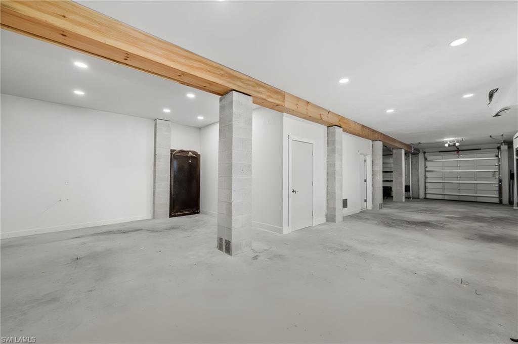 2912 Buttonwood Key Ct Property Photo 44