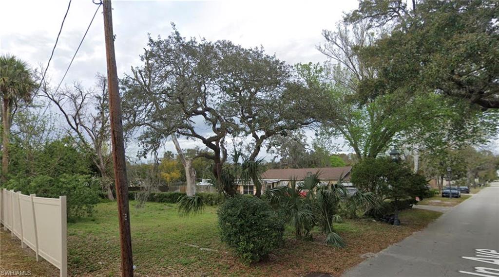 213 Lincoln Ave Property Photo 4