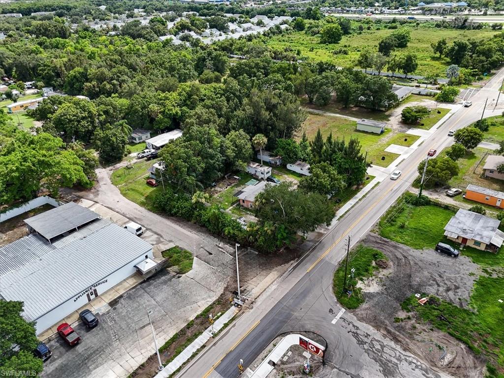 9890 Orange River Blvd Property Photo 8