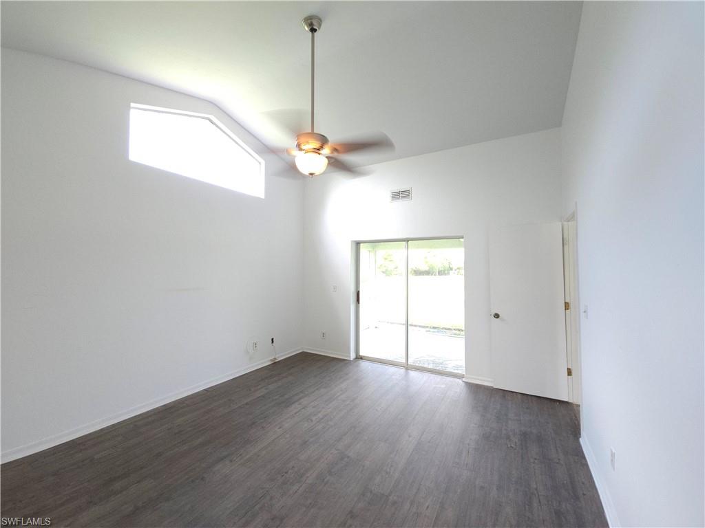 561 Foxcreek Dr Property Photo 22
