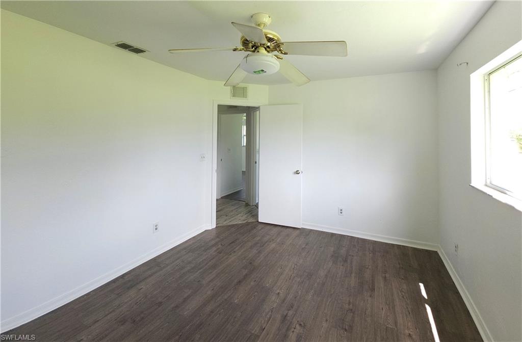 561 Foxcreek Dr Property Photo 32