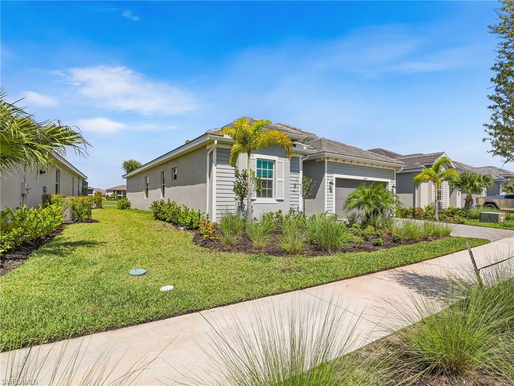 15904 Sugar Hill Dr Property Photo 3