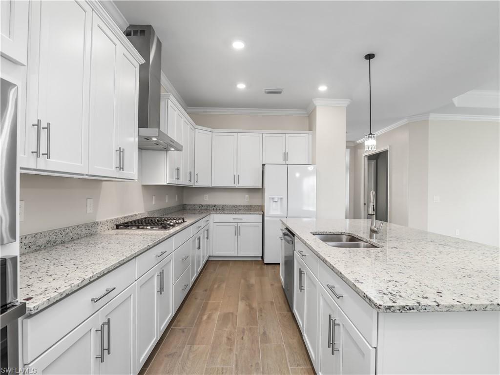 15904 Sugar Hill Dr Property Photo 14