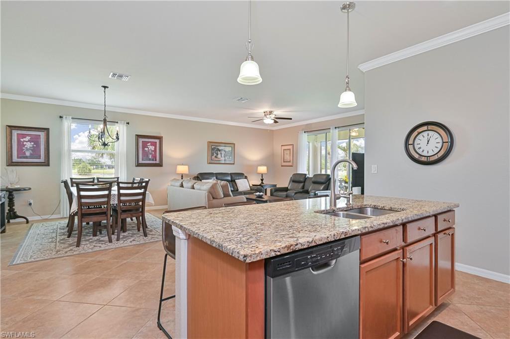 3153 Walnut Grove Ln Property Photo 11
