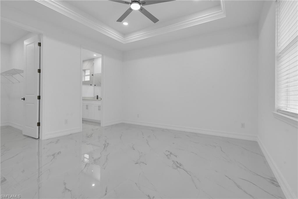 918 8th Ave Property Photo 16