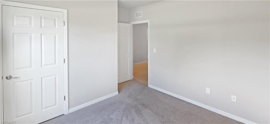 1922 Xelda Ave N Property Photo 25
