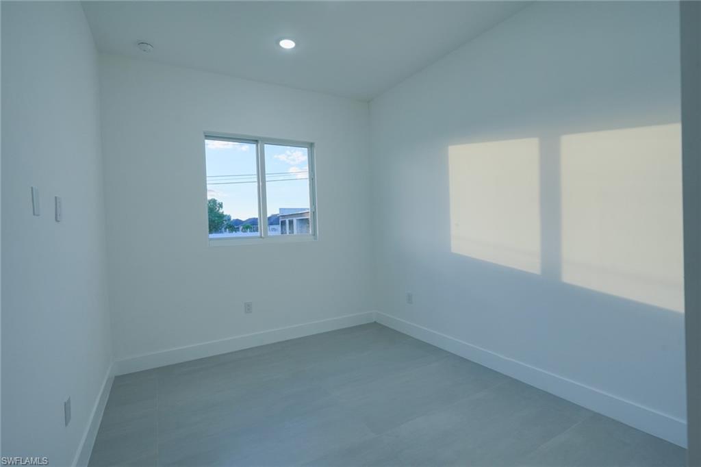 5 Sw 26th Pl Property Photo 24