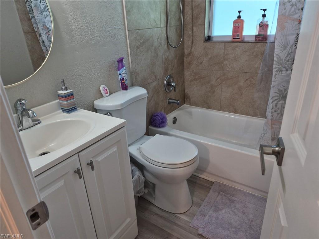 202 Cape Coral Pkwy W 2 Property Photo 23