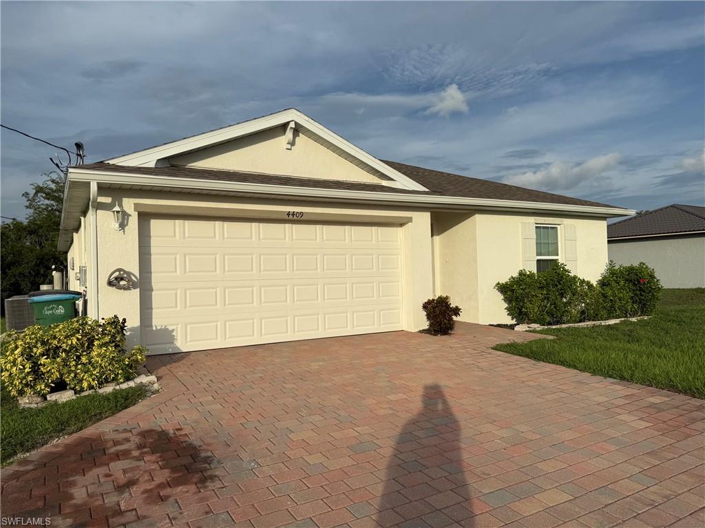 4409 Garden Blvd Property Photo 2