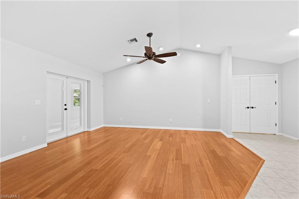 6857 Idlewild St Property Photo 9