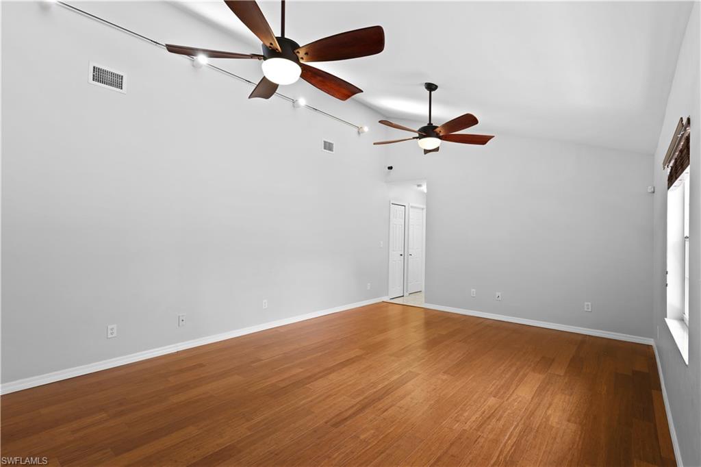 6857 Idlewild St Property Photo 16