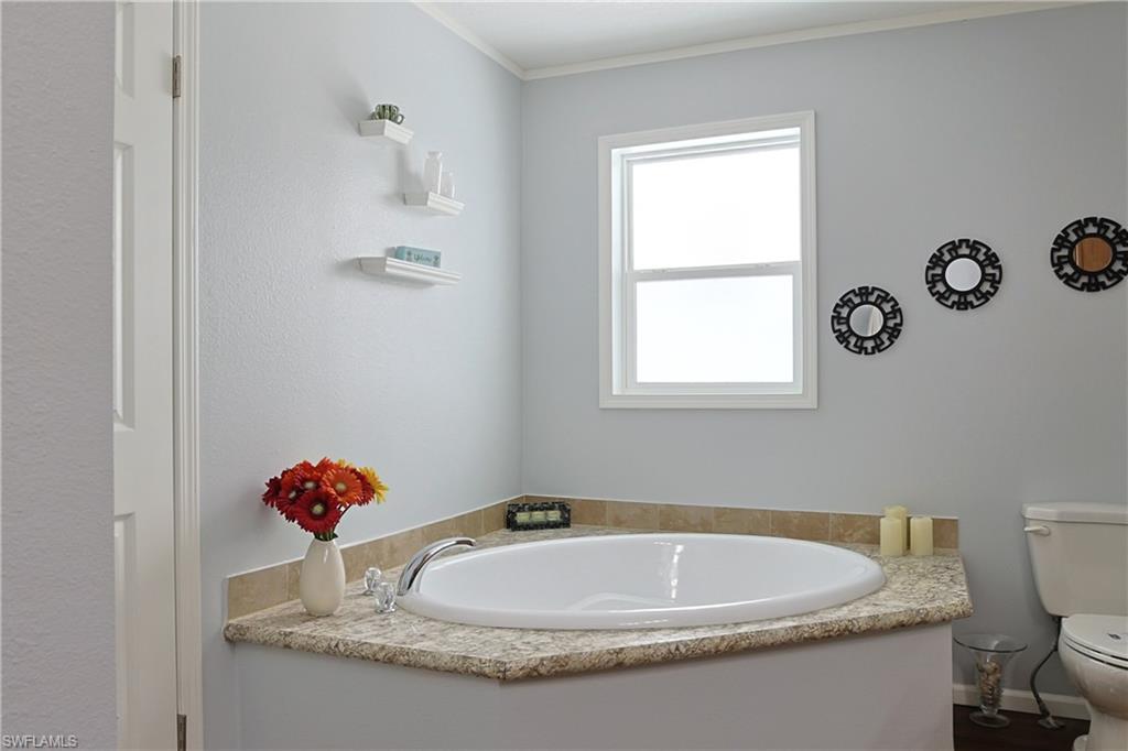 9 Dill St Property Photo 26