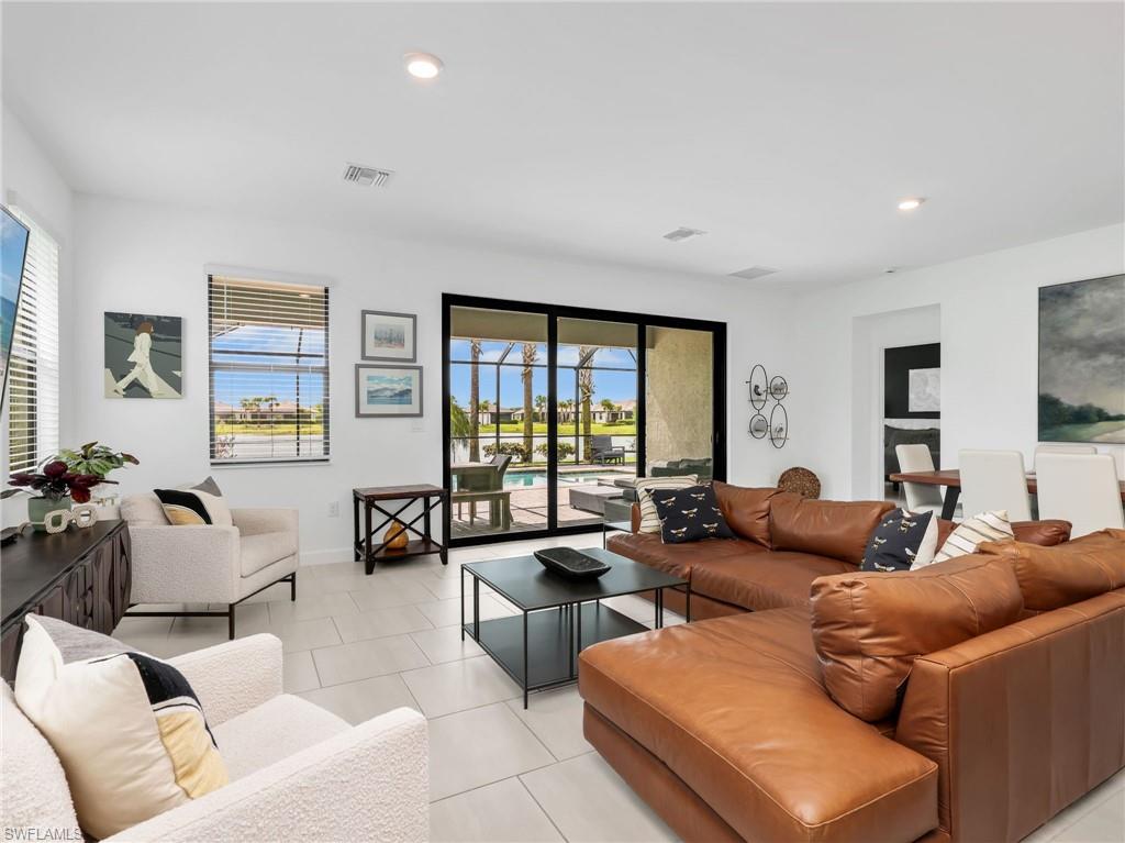 20199 Hartford Blvd Property Photo 12