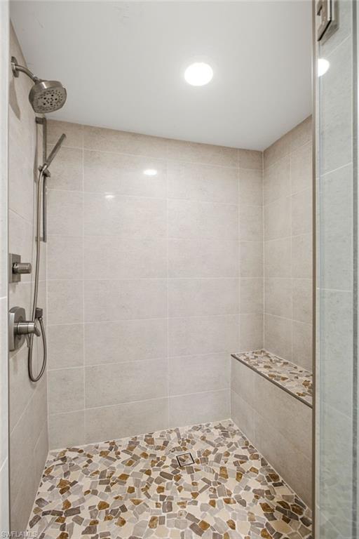 4141 Bay Beach Ln 463 Property Photo 22