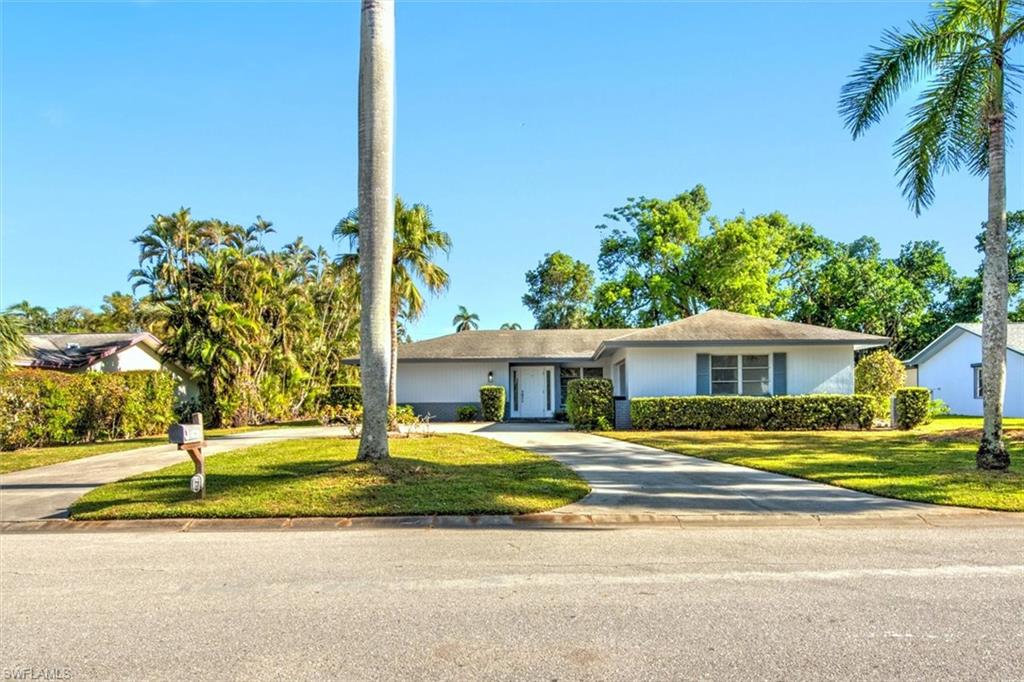 5661 Eichen Cir E Property Photo 1