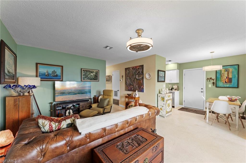 1212 Barnsdale St Property Photo 13