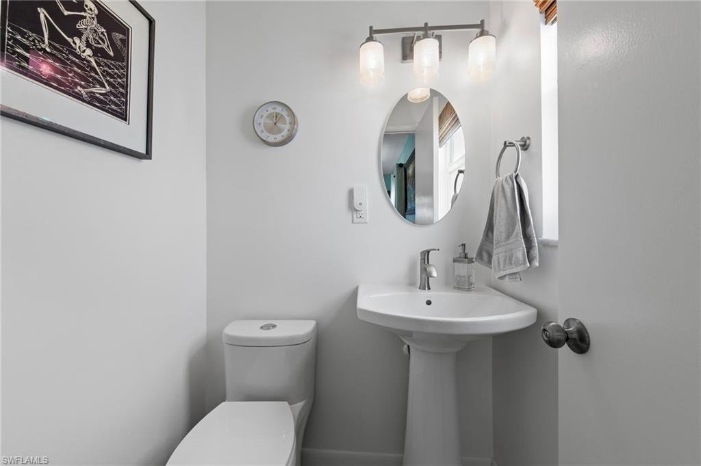 1212 Barnsdale St Property Photo 23