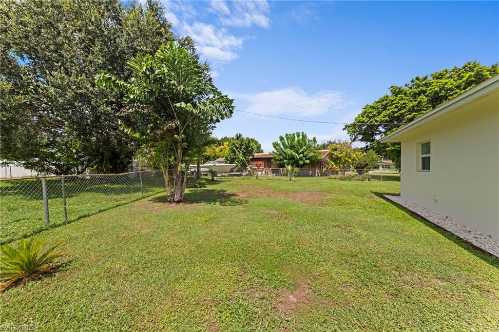 1212 Barnsdale St Property Photo 31